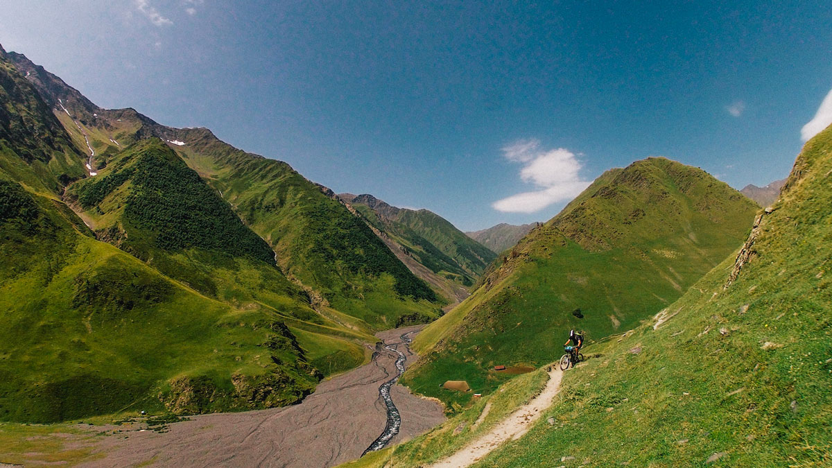 Bikepacking cez část Kaukazu