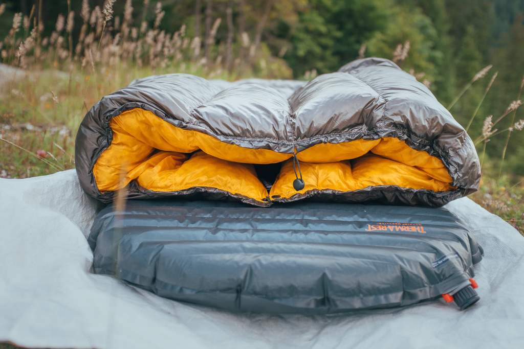 Review:Enlightened Equipment Enigma 20°F | Bikepacking.cz
