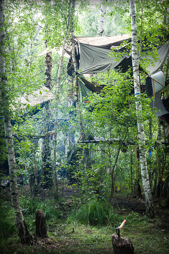 2013 - First official bushcraft event "Camp In The Trees", where Lesovik built a hammock camp for ten people. The camp was hanging from two to five meters high in the swamps of the Kampinos National Park.